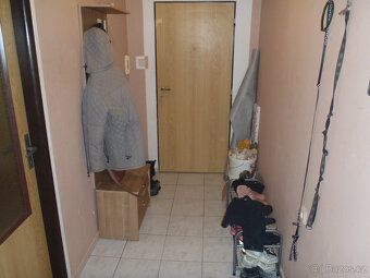 Pronájem bytu o velikosti 2+1 s balkonem, v klidné části Tur