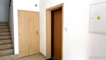 I offer an exceptionally interesting 2+kk apartment of 58 sqm with a garden of 200 sqm, a…