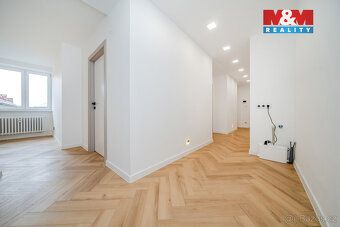 For sale spacious apartment 4+kk in quiet part of Ostrava - Poruba