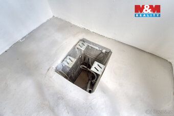 We offer for sale a brick cottage with usable area of 25 m², located in a quiet part of Pilsen - Křimice.