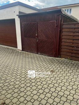 Ref. No. 11475 We offer you an apartment 3+kk in a desirable location at St