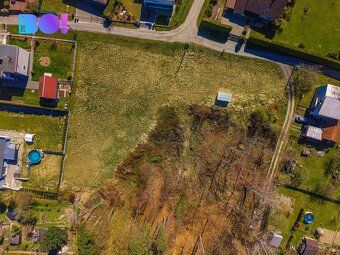 Nabízíme ke koupi stavební pozemek o výměře 1.649 m² v klidn