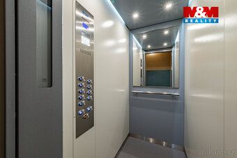 Nabízíme Vám prodej bytu 2+1, 56 m2, nacházející se ve třetí