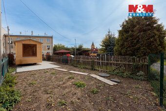 Nabízíme k prodeji rovinatou zahradu o výměře 96 m² v obci S