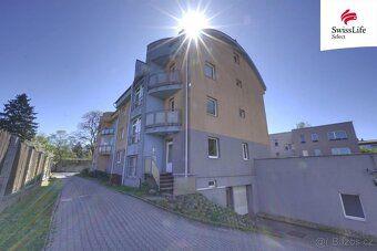 Byt 3+kk s balkony + parkovací stání + sklep + bazén a sauna