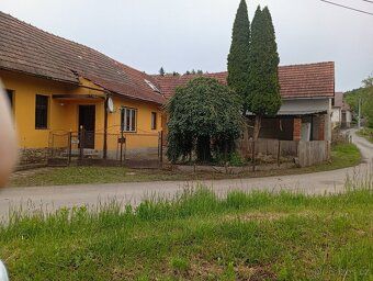 Prodám RD v Sehradicich ( 7km od Luhačovic) cena 3 400 000. 