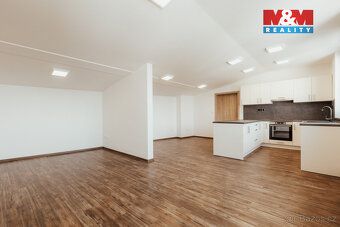Nabízíme k pronájmu byt o velikosti 86 m² ve Veselí nad Lužn