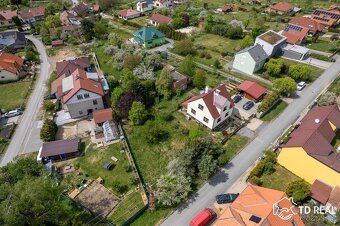 Ev.č. 01023 Nabízíme k prodeji atraktivní stavební pozemek o