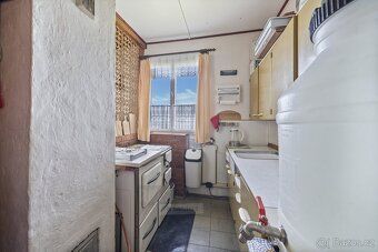 Jedná se o prodej velice příjemné chaty o užitné ploše 42 m2