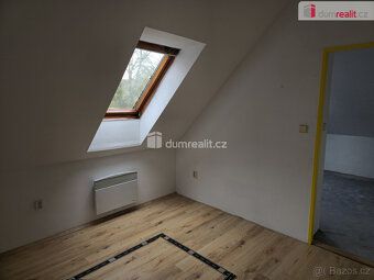 , Dumrealit.cz Vám zprostředkuje prodej světlého bytu 4+kk o