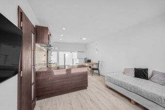 Nabízím k dlouhodobému pronájmu byt 3+kk o výměře 54 m² ve 4