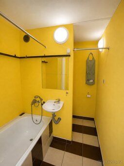 Pronajmu byt 2+1 o velikosti 44 m² v Havířově – Šumbark.
Byt