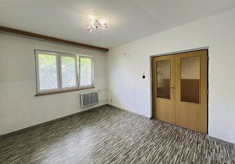 Nabízím k pronájmu byt s dispozicí 2+1, 53 m2 na ulici Haško