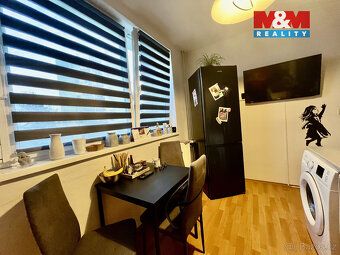 Nabízíme k prodeji družstevní byt o dispozici 2+1 a výměře 5