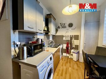 Nabízíme k prodeji družstevní byt o dispozici 2+1 a výměře 5