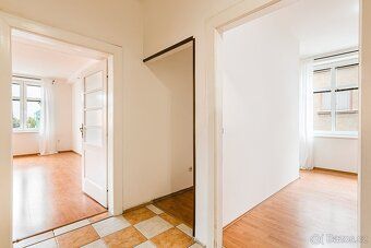 Ev.č. 02112 Dobrý den,
Hledáte se spolužáky nebo kamarády pr