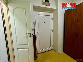 Nabízíme k prodeji byt o dispozici 1+kk v Krnově, který je i