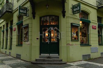 Ev.č. 01681 Pronájem moderní a kompletně vybavené restaurace