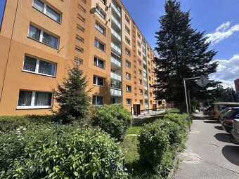 Ev.č. 01641 Nabízím k pronájmu kompletně a velmi vkusně zrek