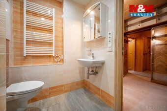 Nabízíme k prodeji prostorný byt o dispozici 3+1 72 m², kter
