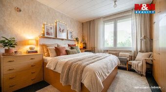 Nabízíme k prodeji prostorný byt o dispozici 3+1 72 m², kter