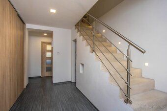 Prostorný mezonet 3+1 (138 m²) v žádané lokalitě Pardubice –