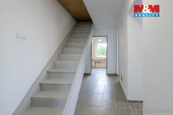 Ve výhradním zastoupení nabízíme k prodeji domu v Javorníku,