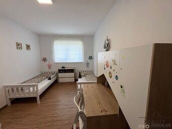 Hledáte bydlení, kde se moderní design snoubí s naprostým kl