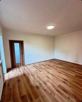 Ev.č. N09240 Klid. Světlo. Nový začátek.
Exkluzivně nabízíme
