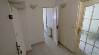 Dobrý den,nabízím k pronájmu byt 1+kk, 34 m2. v ulici Jana M