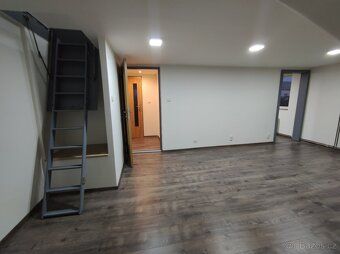 Pronájem mezonetového bytu 2+1, 68 m² – Chrastava, ul. Víta 