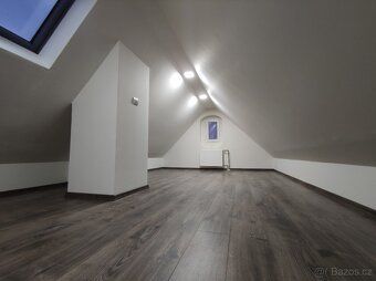 Pronájem mezonetového bytu 2+1, 68 m² – Chrastava, ul. Víta 
