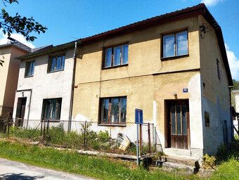 Prodej RD se zahradou v klidné části obce Stará Paka o CP 21