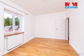 Prodej unikátní novostavby z roku 2025 s pozemkem 4795 m² v 