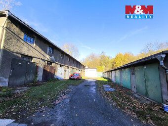 K prodeji nabízíme investiční areál garáží na ulicích Na Bur