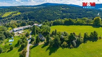 Nabízíme k prodeji stavební pozemek o rozloze 965 m² ve Vimp