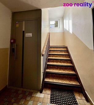 Nabízíme k prodeji útulný byt 2+1 o celkové ploše 54 m² s ba