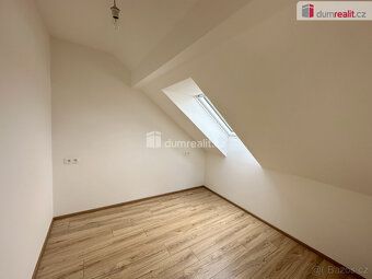 , Dumrealit.cz Vám zprostředkuje prodej apartmánů na náměstí