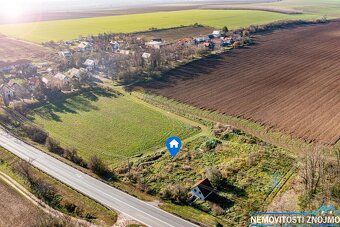 K prodeji nabízíme stavební pozemek o celkové rozloze 800m2 