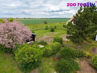 Nabízíme k prodeji stavební pozemek o výměře 1 318 m² v klid