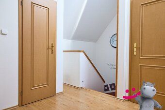 Ev.č. 58572 Hledáte větší byt s obytnou plochou cca 100 m2 v