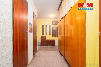 Prodej bytu 3+1 o užitné ploše 83 m² v panelovém domě v loka