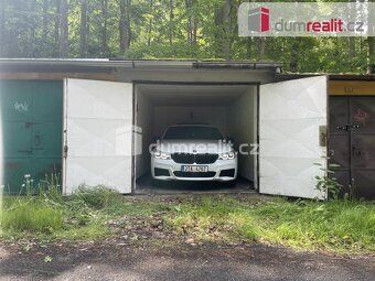 , Nabízíme k prodeji zděnou garáž na ulici Hřbitovní. Garáž 