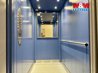 Nabízíme k prodeji byt 1+kk o celkové vel. 30m² včetně balko