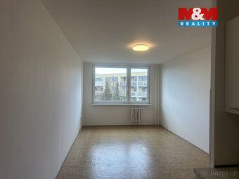 Pronájem bytu 2+kk o výměře 43 m² ve 3. nadzemním podlaží pa