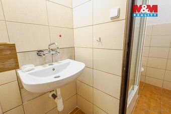 Pronájem bytu o dispozici 3+1 a celkové ploše 89 m2, který s