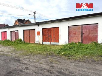 Prostor, který nabídne víc než běžná garáž. Tato garáž o vým