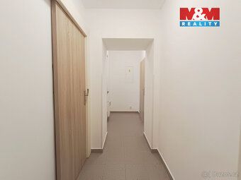 Nabízíme pronájem bytu 1+1 o užitné ploše 40 m², který se na