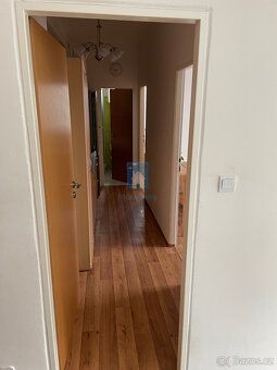 Nabízíme pronájem bytu 2+ KK Praha-Hloubětín, ulice Hostavic