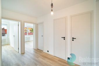 Nabízíme k prodeji byt o dispozici 3+kk a užitné ploše 72 m²